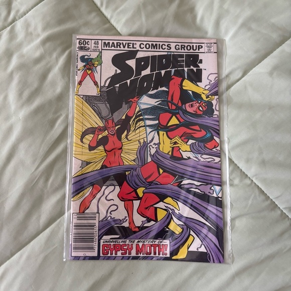 Marvel Spider-Woman #48 Gypsy Moth App. 1983 VG-VG+ - Picture 1 of 4